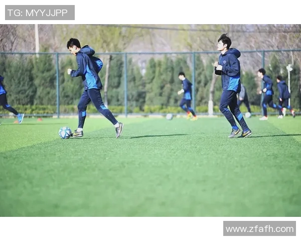 王睿足球之路从青训少年到赛场核心展现不凡实力